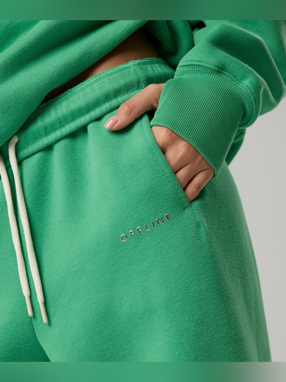 OFFLINE By Aerie Cloud Fleece
Baggy Jogger